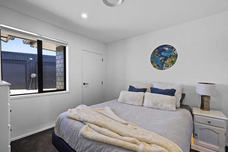 Photo of property in 8 Tikorangi Road East, Tikorangi, 4383