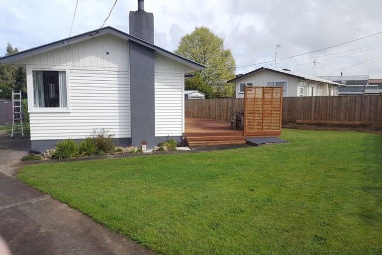 Photo of property in 9 Lancewood Avenue, Melville, Hamilton, 3206