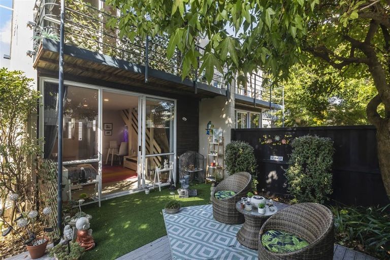 Photo of property in 3/27 Packe Street, Edgeware, Christchurch, 8013