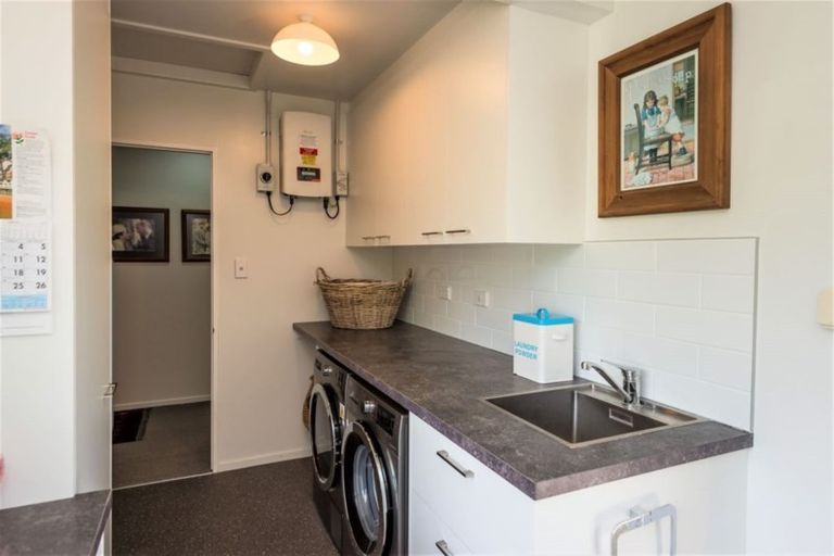 Photo of property in 2 Terrace Road, Leithfield, Amberley, 7481