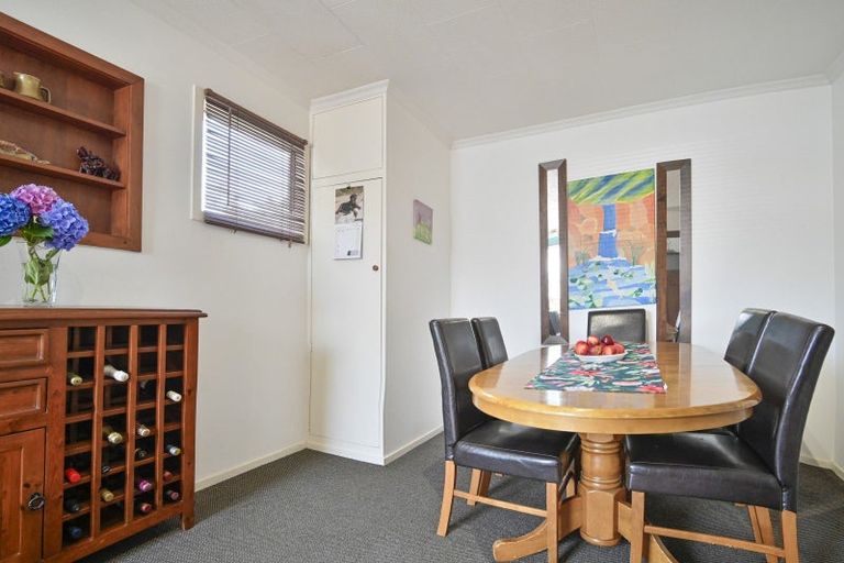 Photo of property in 401 Sylvan Road, Parkvale, Hastings, 4122