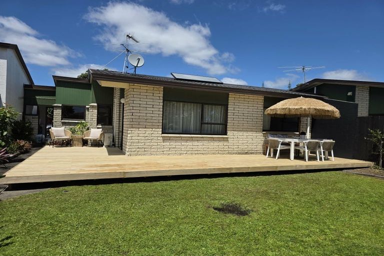 Photo of property in 73b Centreway Road, Orewa, 0931