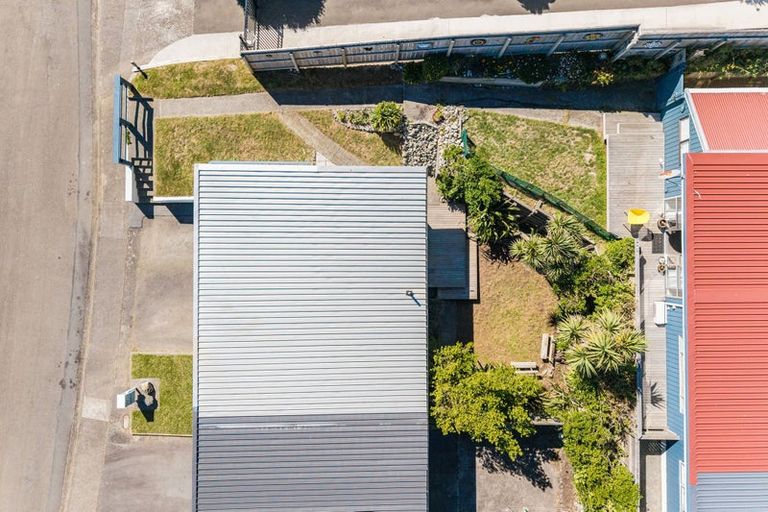 Photo of property in 1/24 Lambley Road, Titahi Bay, Porirua, 5022