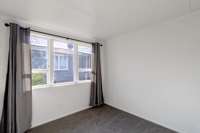 Photo of property in 61 Cambridge Terrace, Kaiti, Gisborne, 4010