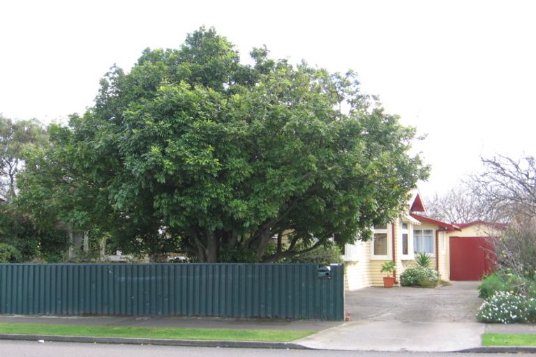 Photo of property in 31 Beresford Street, Takaro, Palmerston North, 4410