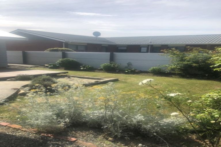 Photo of property in 44 Queen Street, Winton, 9720