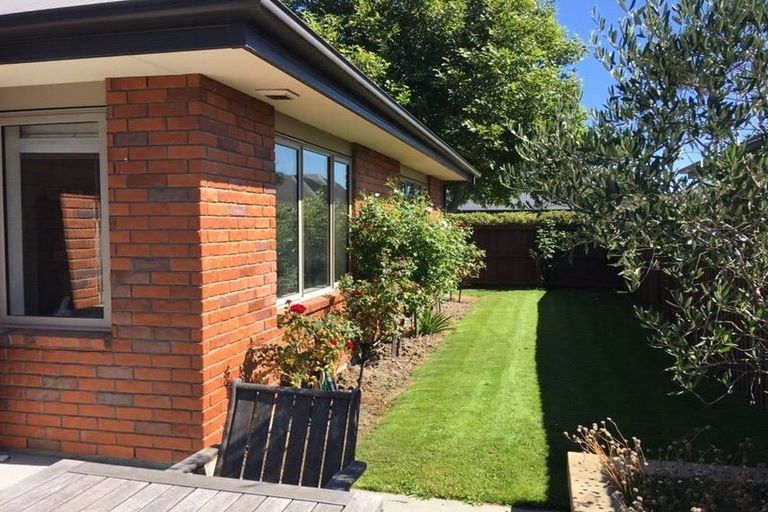 Photo of property in 2 Heathridge Place, Lincoln, 7608