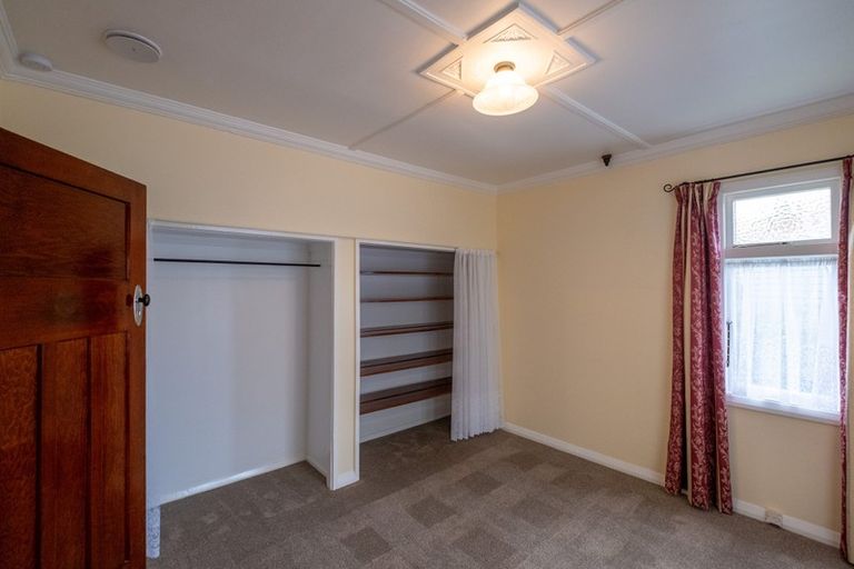 Photo of property in 19 Page Street, Stratford, 4332