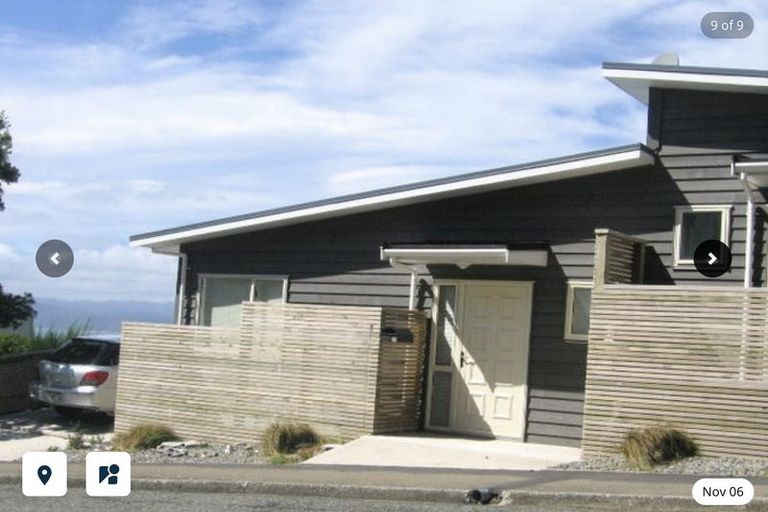 Photo of property in 35 Chartwell Drive, Crofton Downs, Wellington, 6035