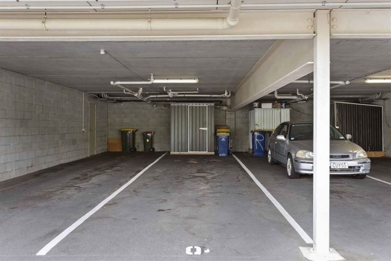 Photo of property in 25/28 The Avenue, Albany, Auckland, 0632