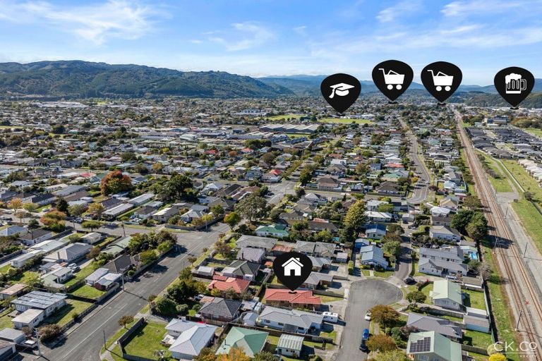 Photo of property in 19 Phar Lap Grove, Trentham, Upper Hutt, 5018