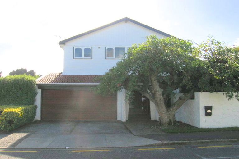 Photo of property in 8 Hathaway Avenue, Boulcott, Lower Hutt, 5010
