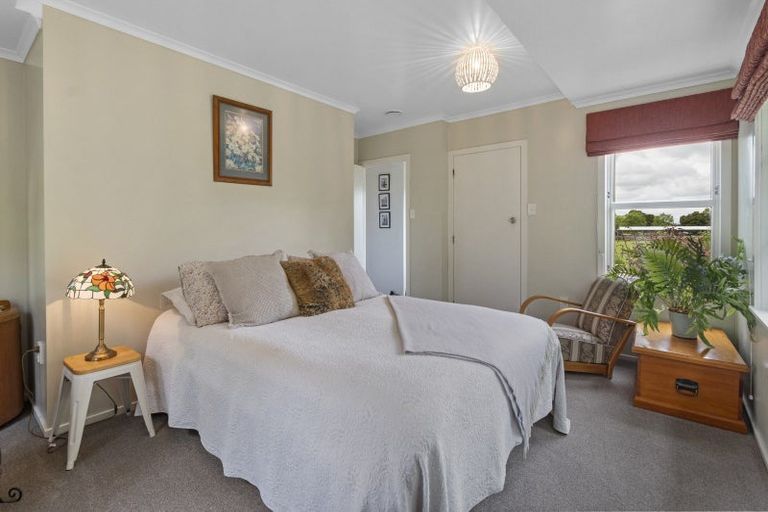 Photo of property in 80 Lethbridge Road, Feilding, 4779