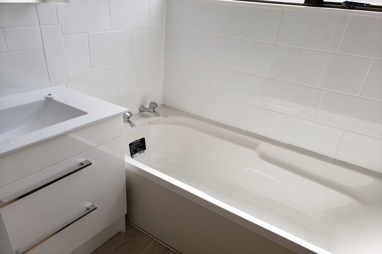 Photo of property in 19 Penion Drive, Flat Bush, Auckland, 2023