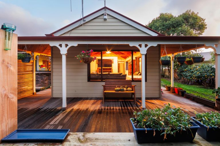 Photo of property in 14a York Place, Awapuni, Palmerston North, 4412