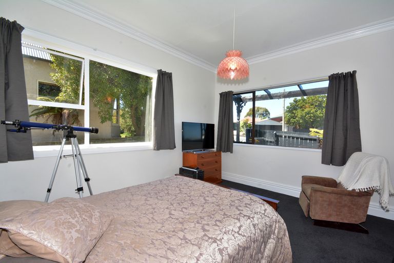 Photo of property in 68 Kenmure Road, Belleknowes, Dunedin, 9011