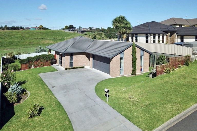 Photo of property in 5 Allanah Place, Te Puke, 3119