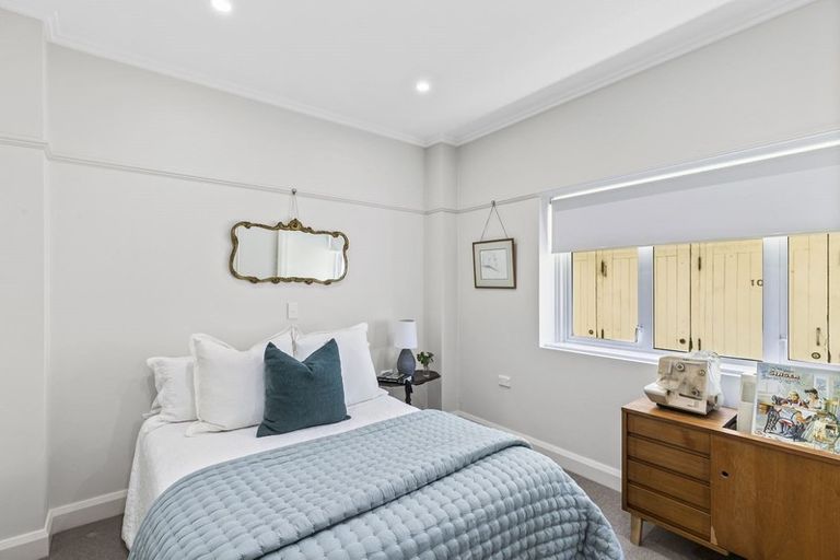 Photo of property in Fountain Court, 18/48 Oriental Parade, Oriental Bay, Wellington, 6011