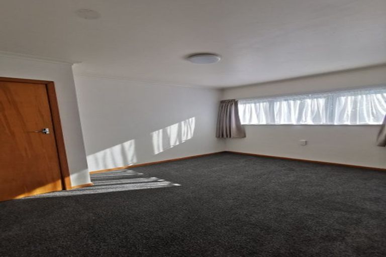 Photo of property in 71 Makora Road, Masterton, 5810