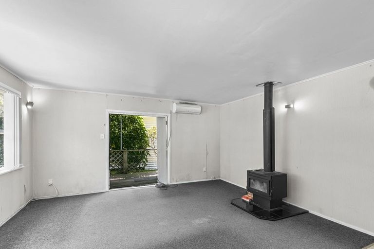 Photo of property in 19 Sunny Grove, Wainuiomata, Lower Hutt, 5014