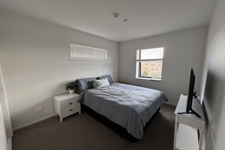 Photo of property in 201/38a Fraser Avenue, Northcote, Auckland, 0627