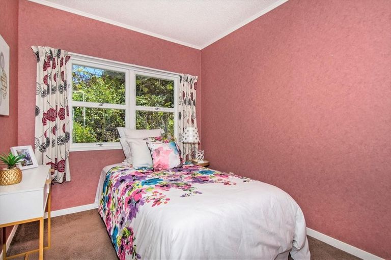 Photo of property in 43 Mains Avenue, Kensington, Whangarei, 0112
