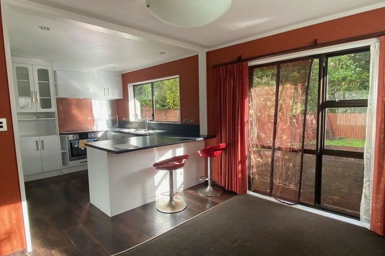 Photo of property in 15 Halswater Drive, Churton Park, Wellington, 6037