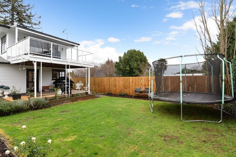 Photo of property in 37 Byron Street, Leamington, Cambridge, 3432