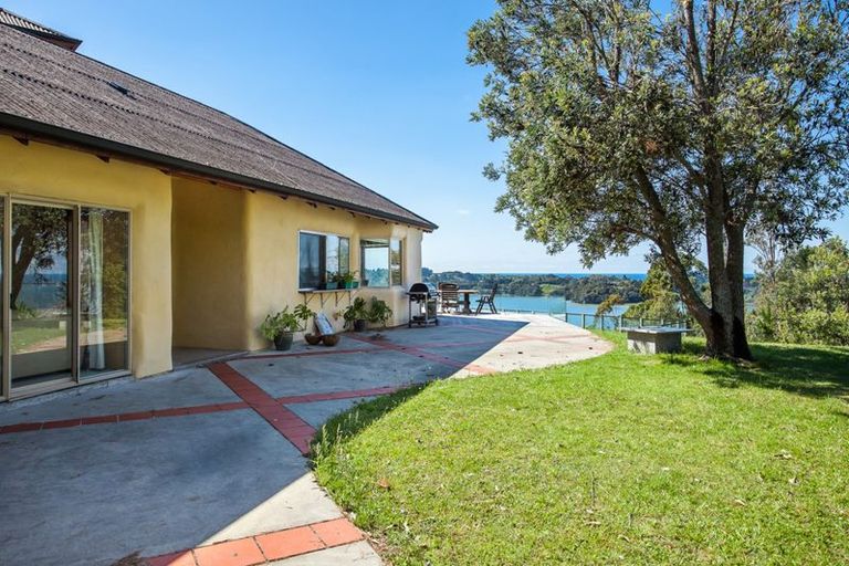 Photo of property in 200 Paparoa Road, Wainui, Opotiki, 3198