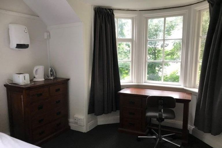 Photo of property in 21 Park Street, North Dunedin, Dunedin, 9016