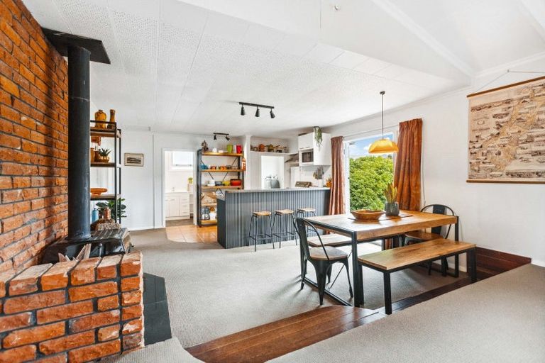 Photo of property in 22 Dunstan Street, Clyde, 9330