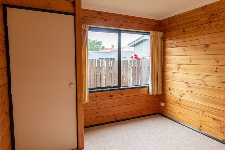 Photo of property in 17 Alexander Street, Winton, 9720