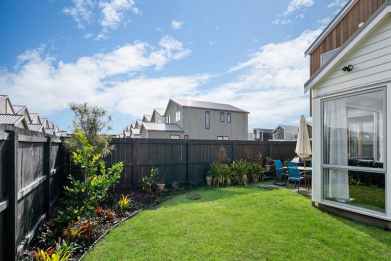 Photo of property in 20 Courage Road, Papakura, 2110