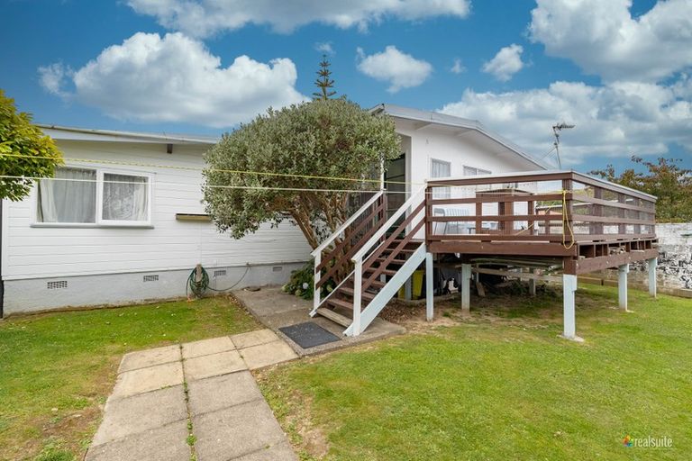 Photo of property in 91 Driver Crescent, Cannons Creek, Porirua, 5024