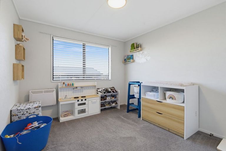 Photo of property in 15a Ruahine Street, Ohauiti, Tauranga, 3112
