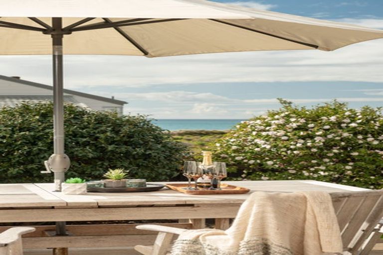 Photo of property in 373 Oceanbeach Road, Mount Maunganui, 3116