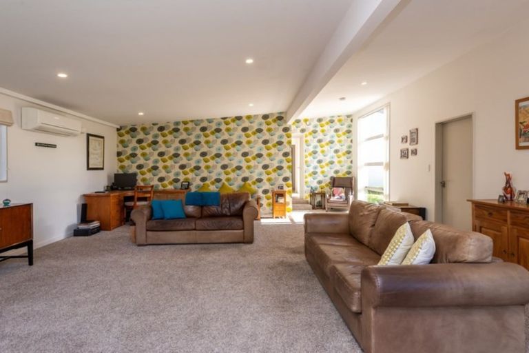 Photo of property in 90 Westholme Street, Strowan, Christchurch, 8052