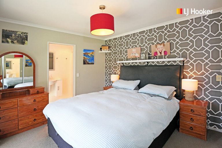 Photo of property in 7 Holm Avenue, Broad Bay, Dunedin, 9014