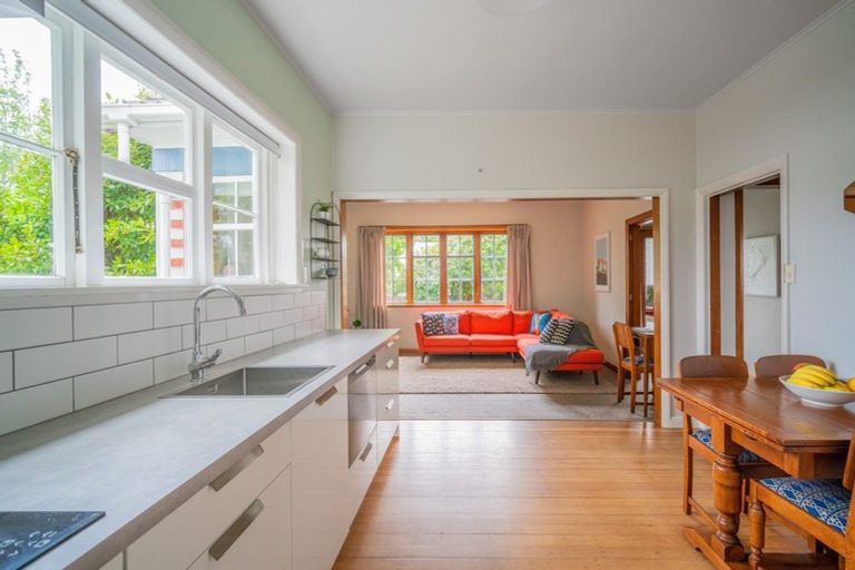 Photo of property in 6 Hammond Place, Spreydon, Christchurch, 8024