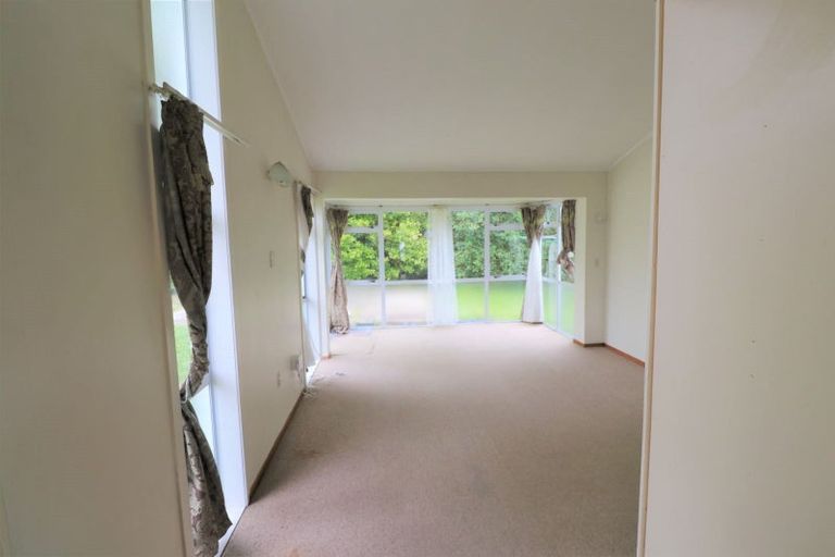 Photo of property in 2/462 Hillsborough Road, Mount Roskill, Auckland, 1041