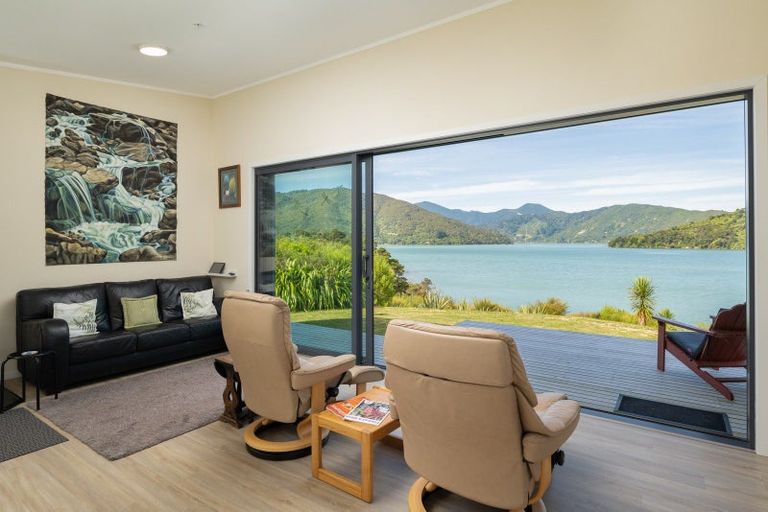 Photo of property in 15 Tai Close, Kaiuma Bay, Havelock, 7178