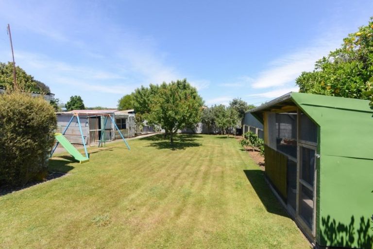 Photo of property in 4 Elizabeth Place, Clive, 4102