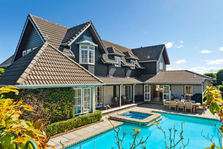 Photo of property in 58 Harvey Street, Waipahihi, Taupo, 3330