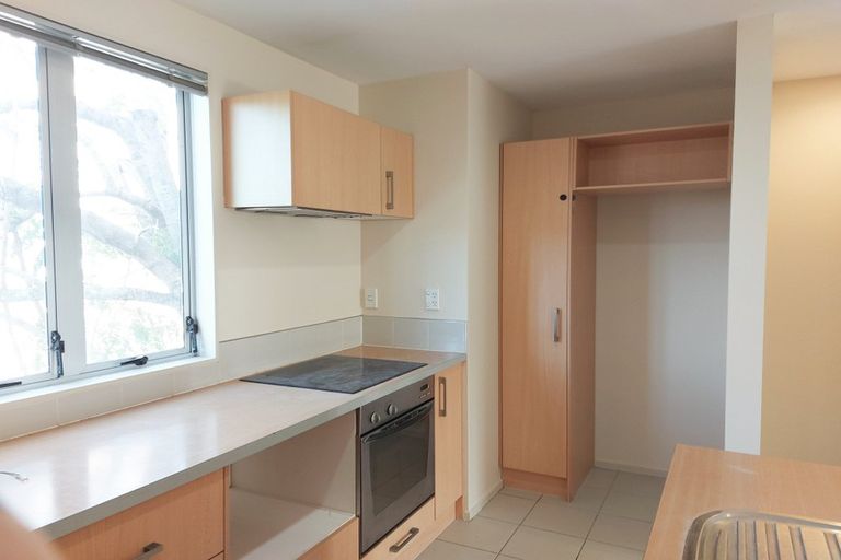 Photo of property in 7 Albionvale Road, Glen Eden, Auckland, 0602