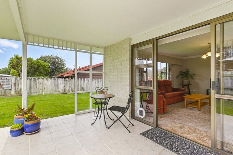 Photo of property in 11 The Avenue, Paraparaumu Beach, Paraparaumu, 5032