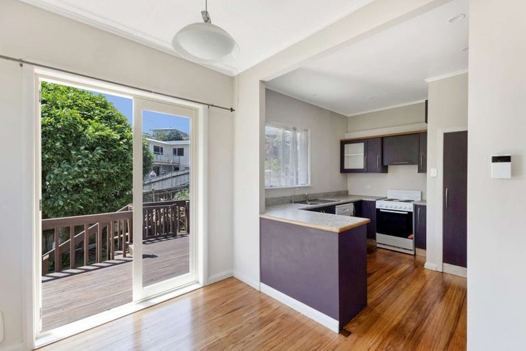 Photo of property in 19g Kenmore Street, Westown, New Plymouth, 4310