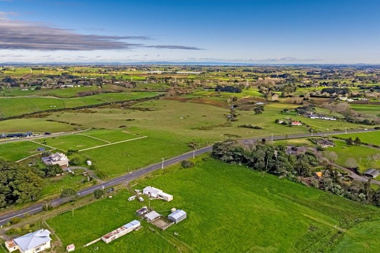 Photo of property in 1283 Great South Road, Runciman, Drury, 2578