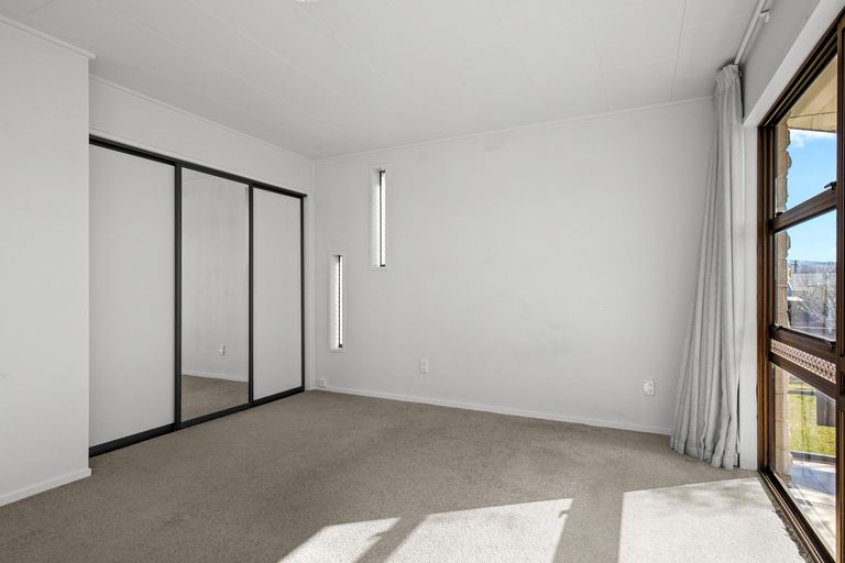 Photo of property in 6 Ashworth Street, Alexandra, 9320