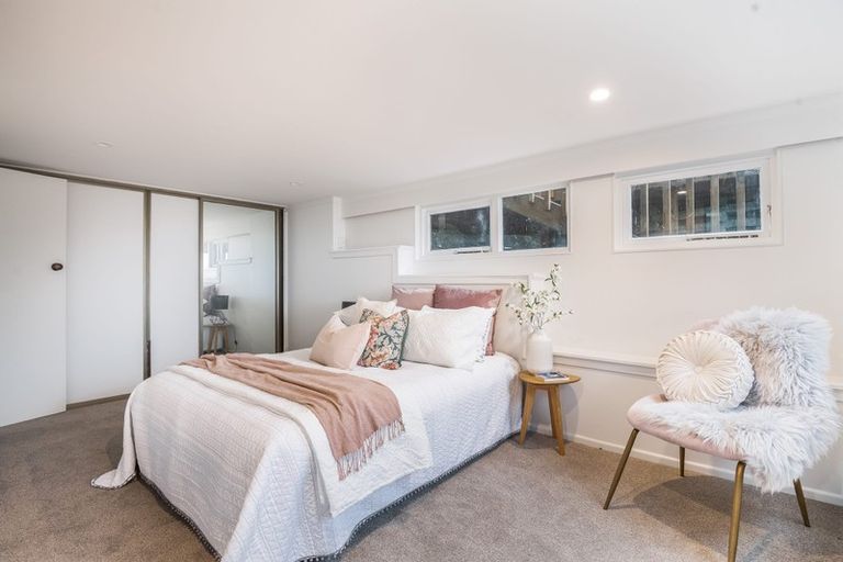 Photo of property in 119 Ruskin Road, Newlands, Wellington, 6037