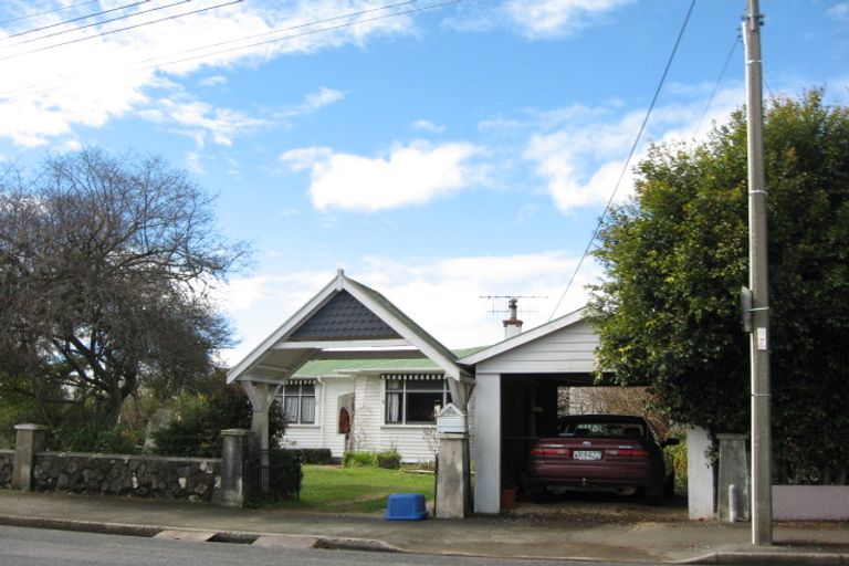 Photo of property in 188 Commercial Street, Takaka, 7110
